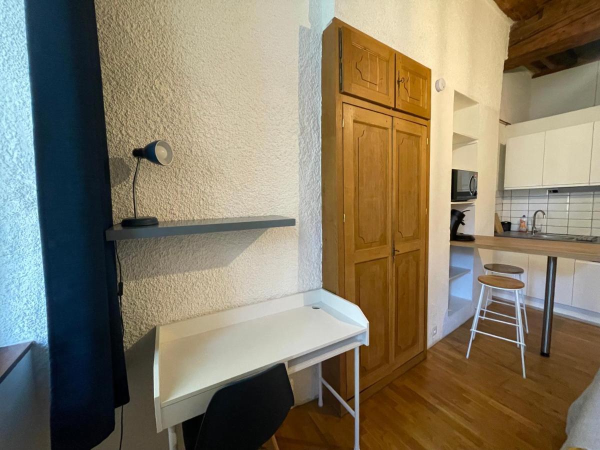 Studio Vieille Ville 브장송 외부 사진
